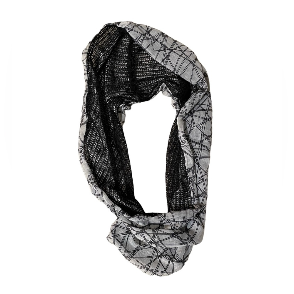 Infinity scarf